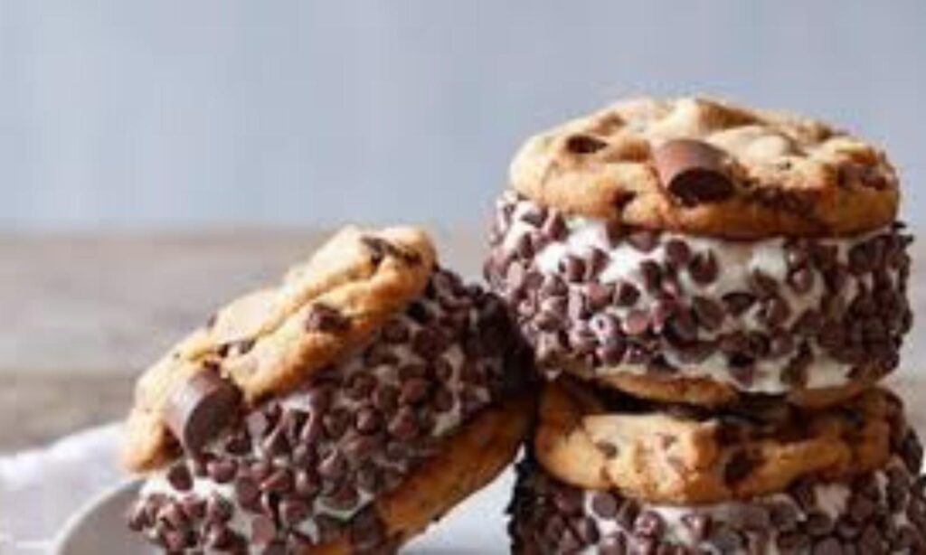 A Sweet Rebellion: Why Ice Cream Sandwich Day Has TikTok, Foodies, and Celebs in a Frenzy